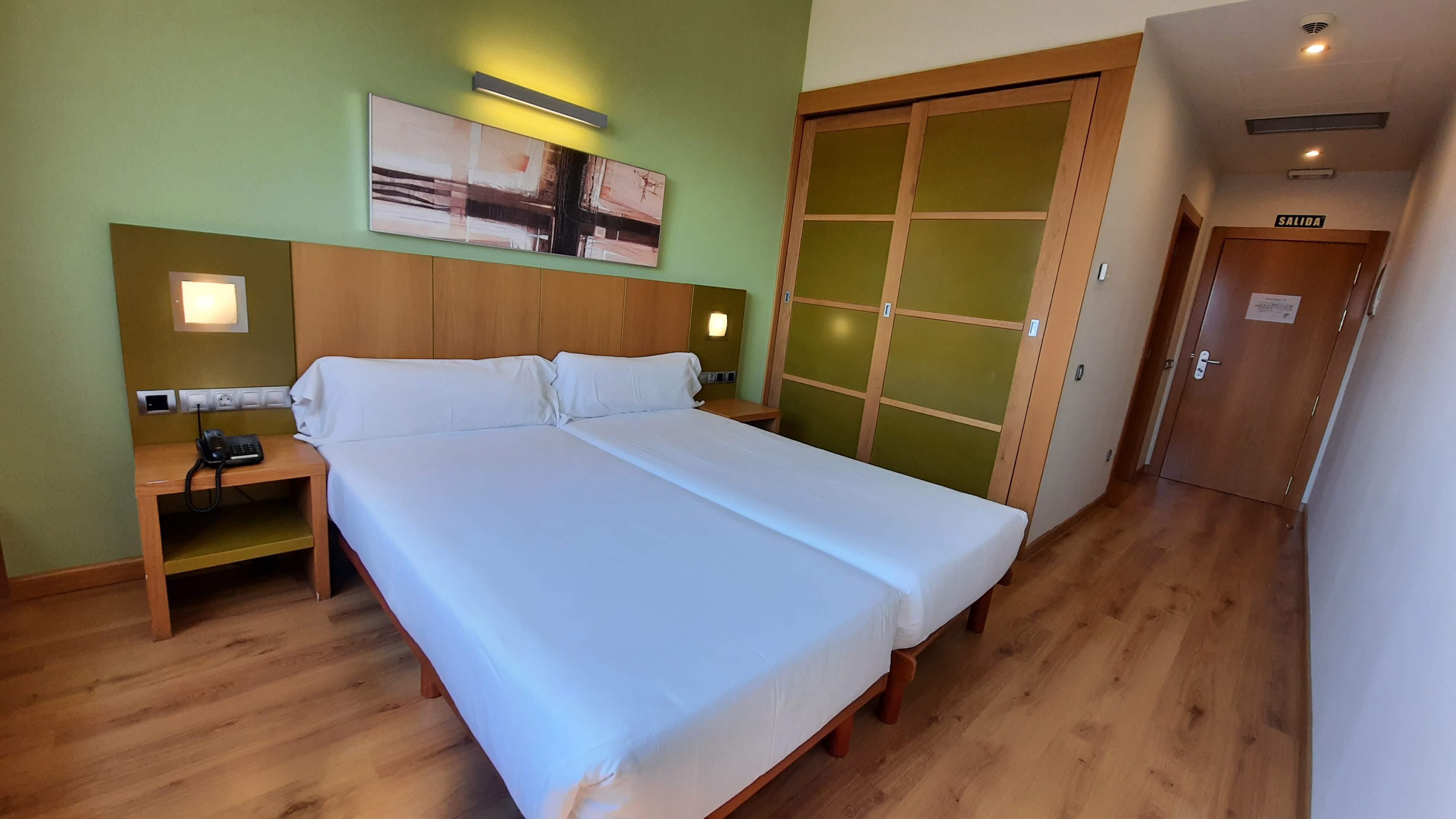 Hotel La Borona Gijón Exterior foto